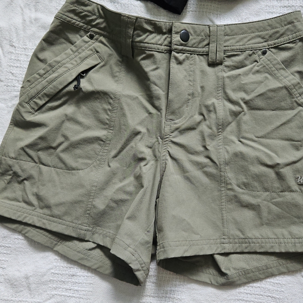 Women's Golf/Hiking Shorts 4.5 Inch Inseam Sage Green